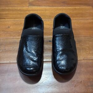 Alegria Duette Black Embossed Floral Slip On Professional Loafer|Size 40/ 9.5-10